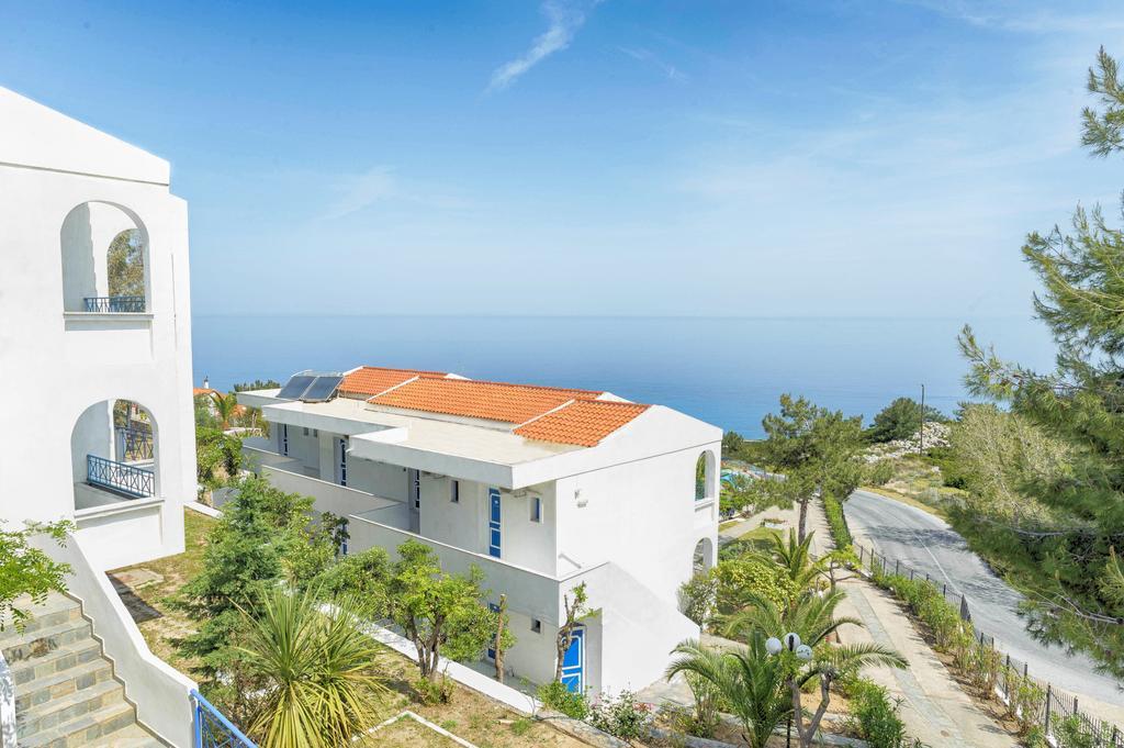 Karras Star Hotel Evdilos  Exterior foto